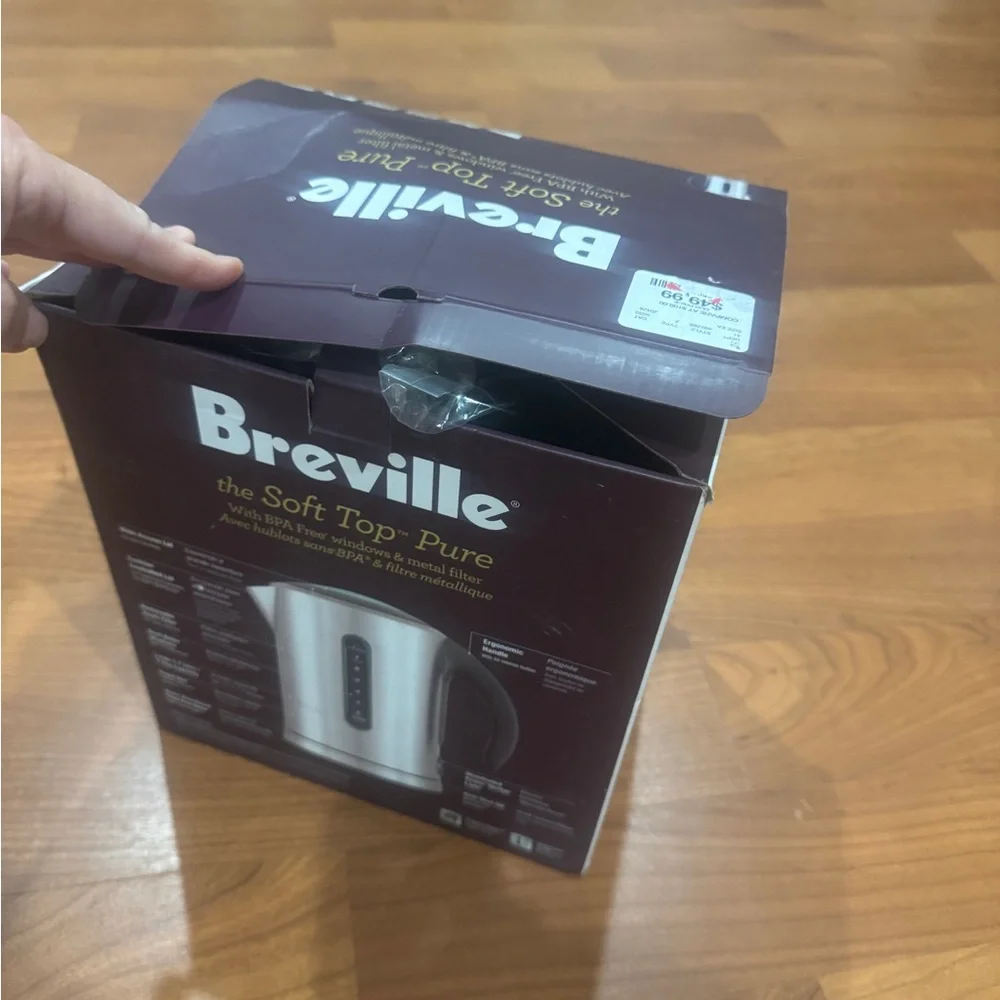 Breville Stainless Steel Electric Kettle in Silver and Black